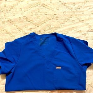 NWOT Figs Scrub Top